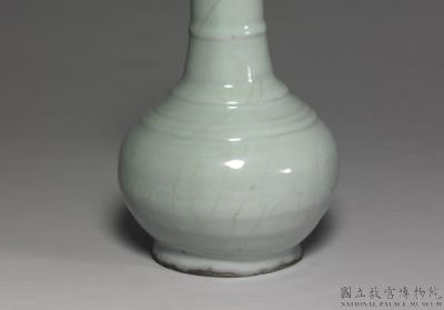 图片[2]-Vase with linear decor in celadon glaze, Guan ware, Southern Song dynasty, 12th-13th century-China Archive